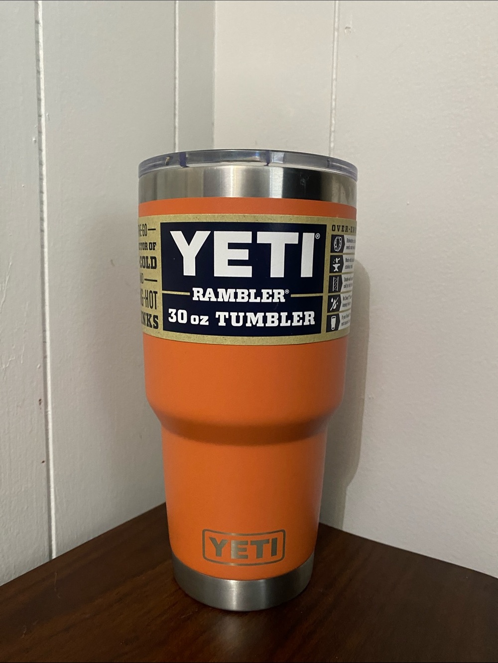 Yeti Rambler 30 oz Tumbler Rare and Retired High Desert Clay